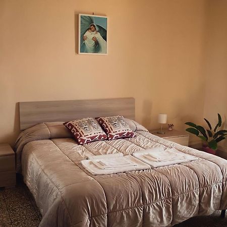 Casa Antonella Apartment Acireale Luaran gambar